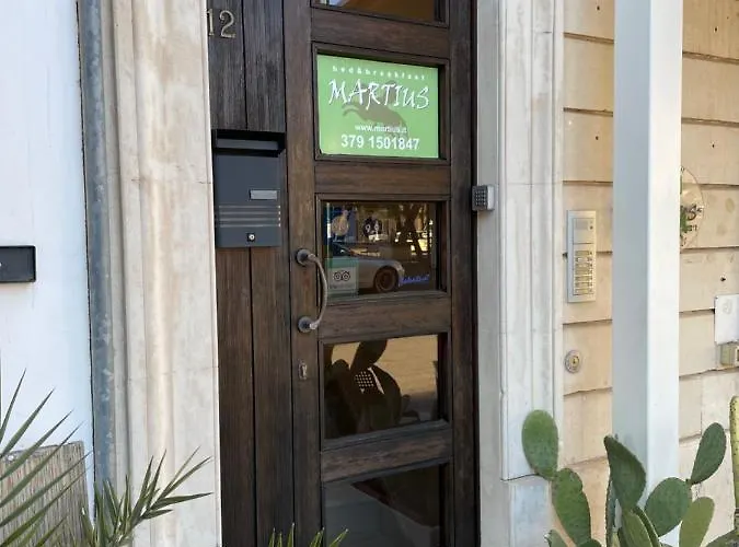 Martius 2 Pensión Martano